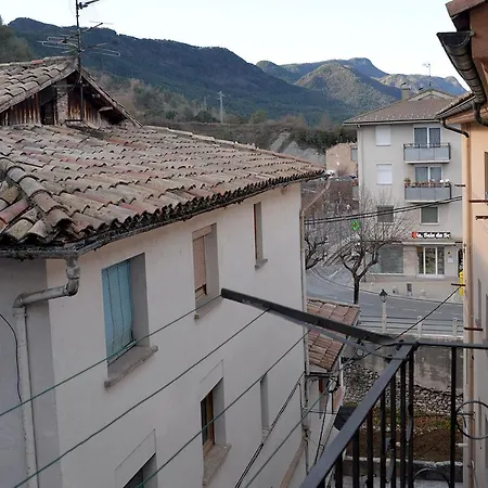 Triplex Grande Rustico-moderno - Pobla De Lillet Апартаменты *
