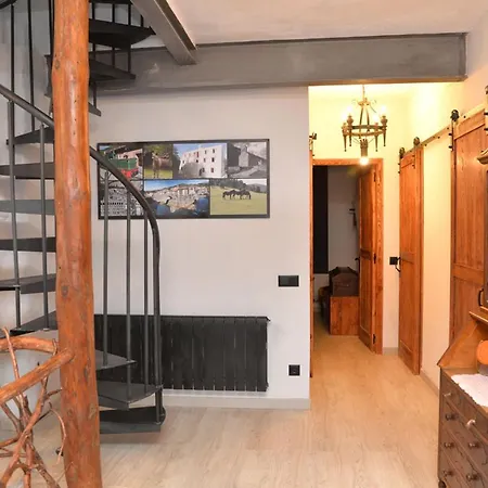 Апартаменты Triplex Grande Rustico-moderno - Pobla De Lillet