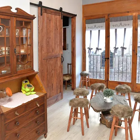 Апартаменты Triplex Grande Rustico-moderno - Pobla De Lillet